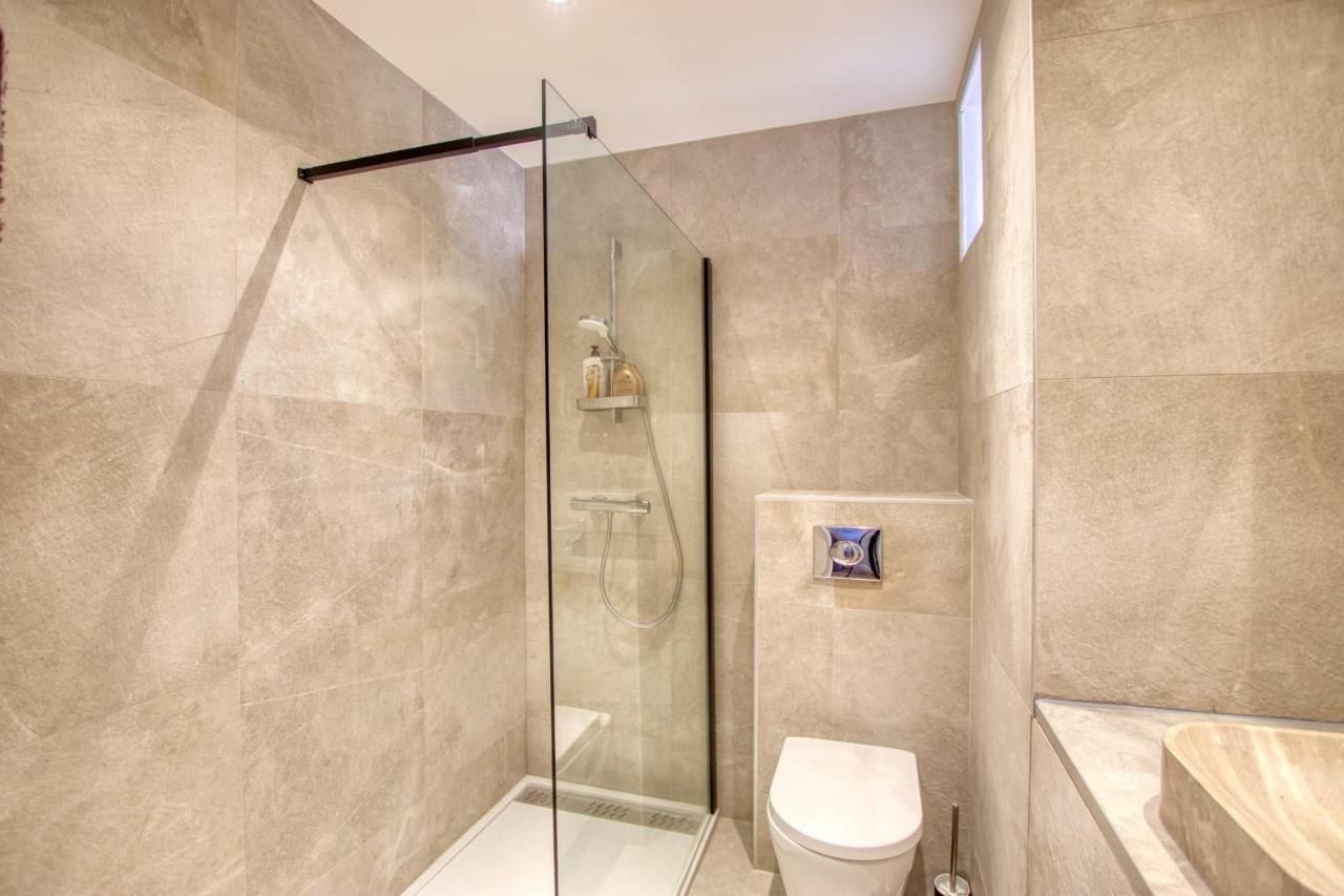Elegant Studio Moderne Wifi Proche Suquet - Limestay Cannes Luaran gambar